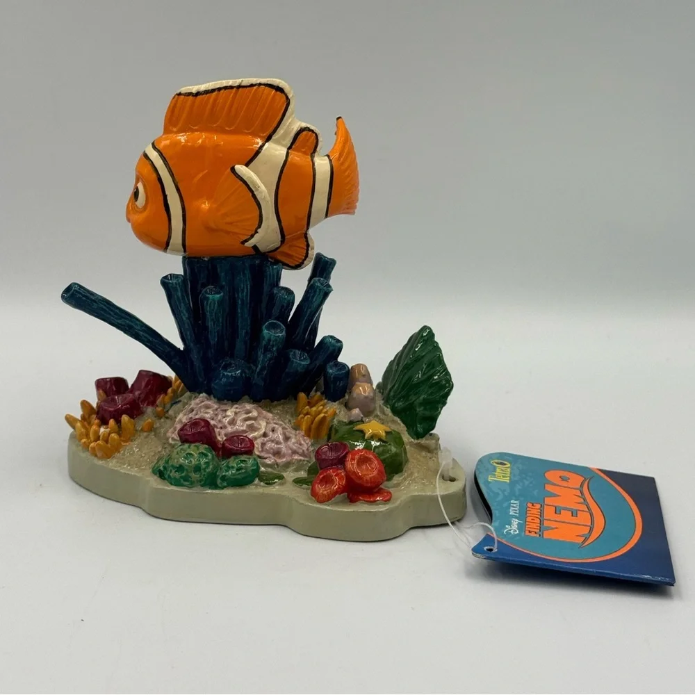 NWT Tetra Disney/Pixar Resin “Finding Nemo” Aquarium Decoration